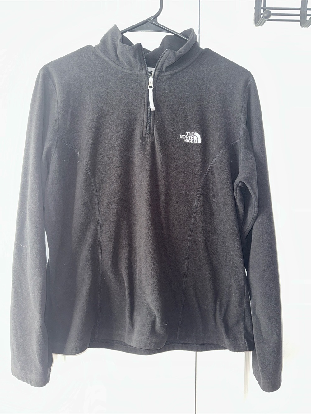 The North Face Men’s Black Half-Zip Fleece Pullover